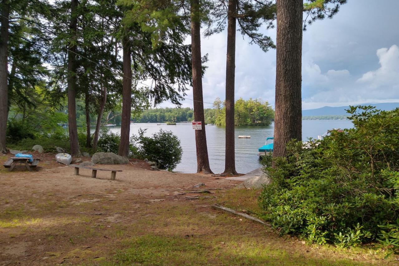 Meredith Lakefront Lodge On Lake Winnipesaukee Exterior foto